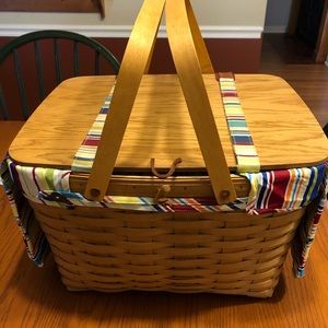 Longaberger 2005 large picnic basket